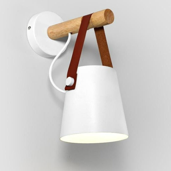 Lampa ścienna w stylu nordyckim - minimalistyczne oświetlenie ścienne z abażysterem