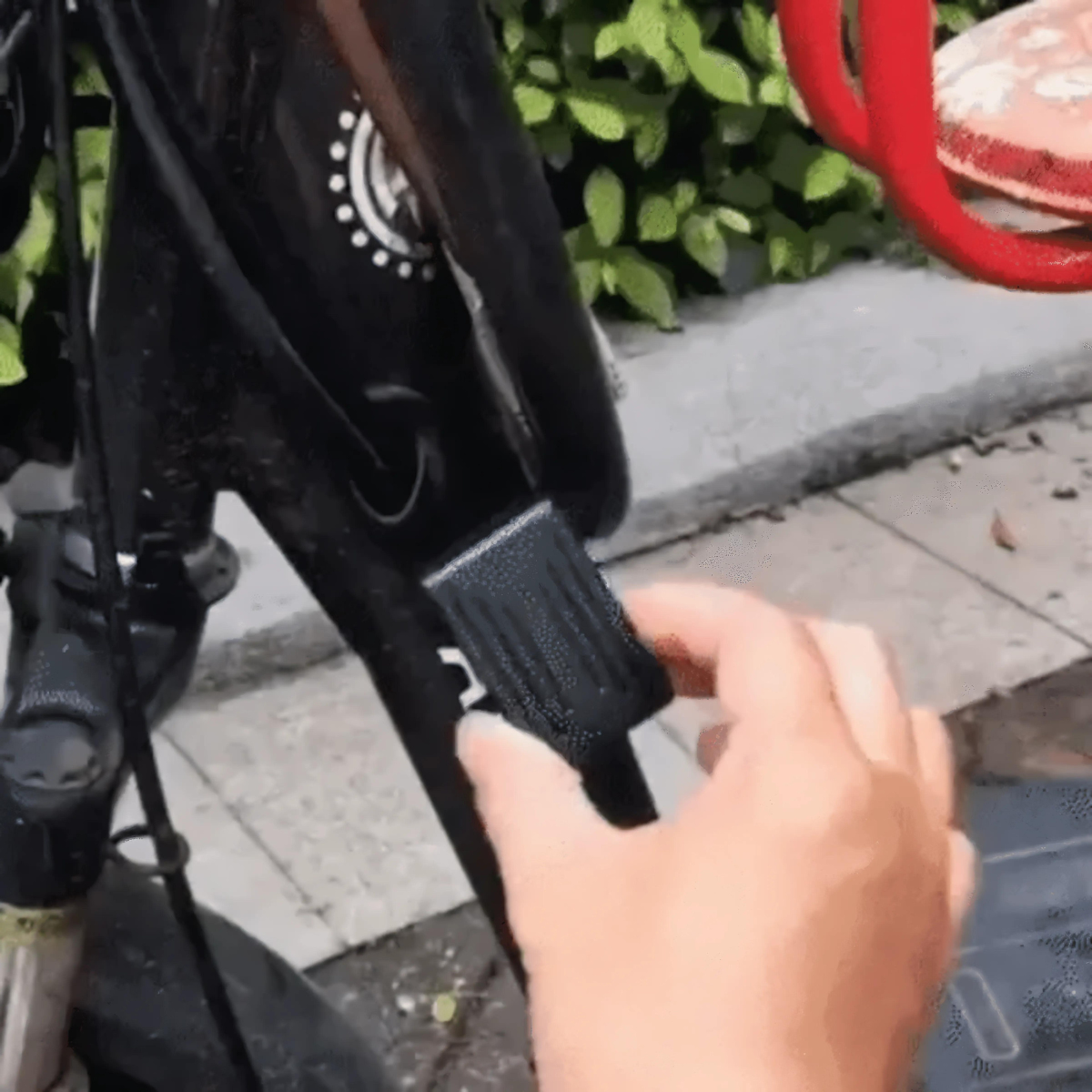 Wodoodporny tracker GPS dla śledzenia w czasie rzeczywistym do śledzenia dostępu do kosztowności, zwierząt domowych i pojazdów