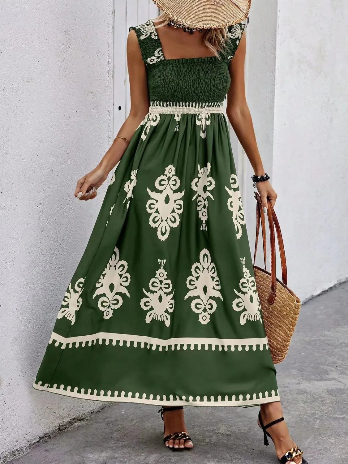 Letnia sukienka maxi damska | Moda wakacyjna styl kobiety | Amelia