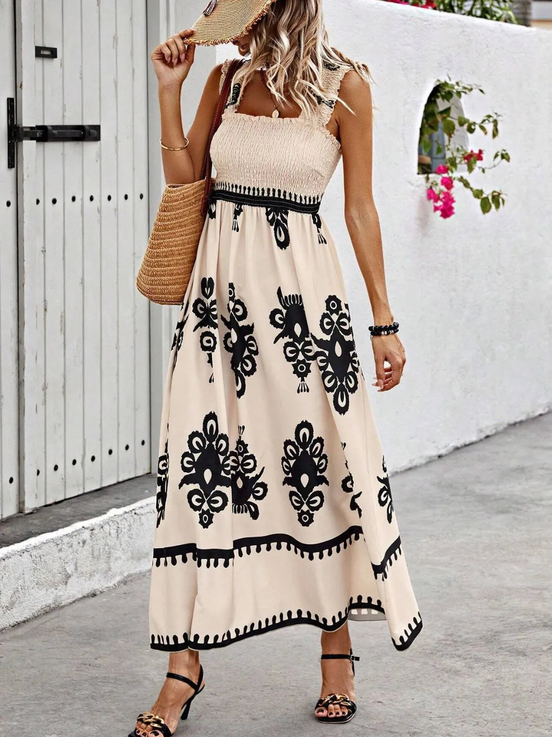 Letnia sukienka maxi damska | Moda wakacyjna styl kobiety | Amelia