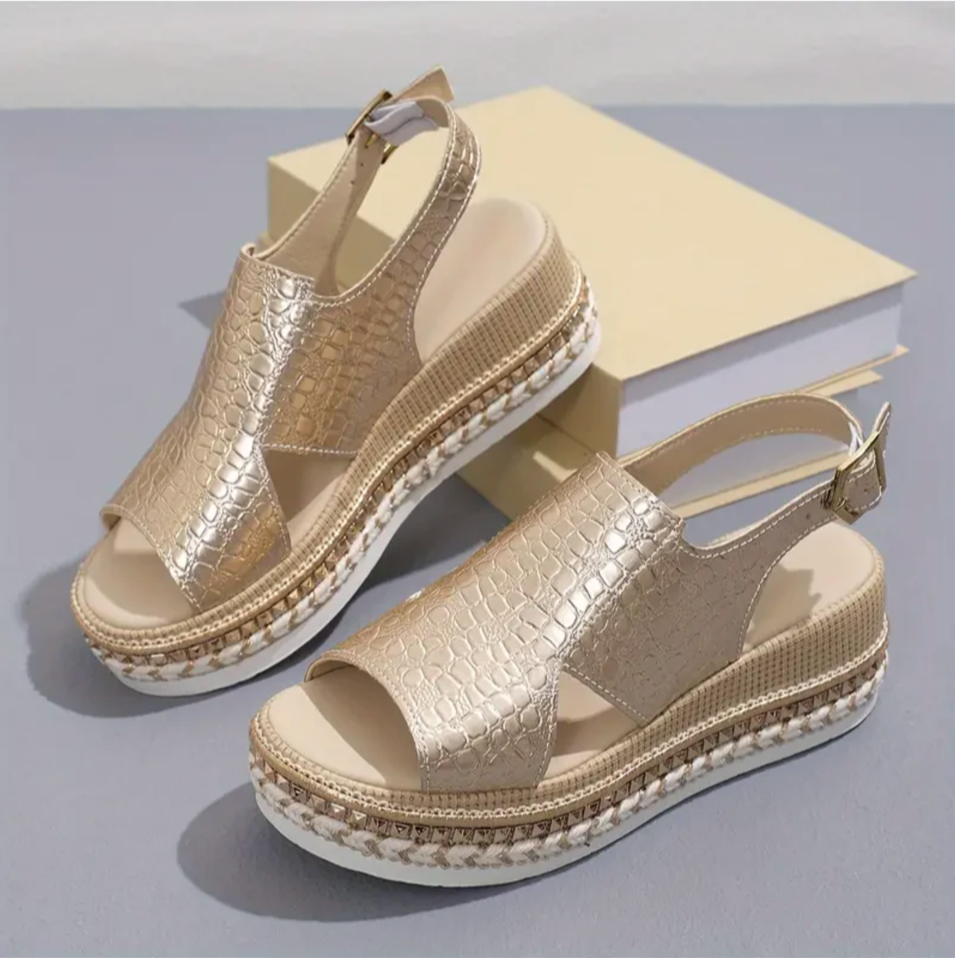 Plateausandalen Glanzeffekt | Sommerschuhe Damen Freizeitmode | Elina