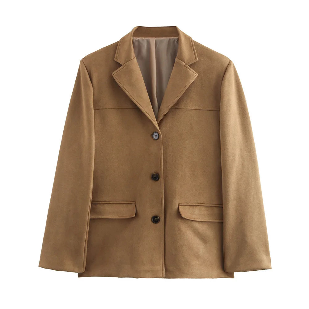 Kurtka damska vintage z brązowego zamszu – odzież wierzchnia na jesień i zimę