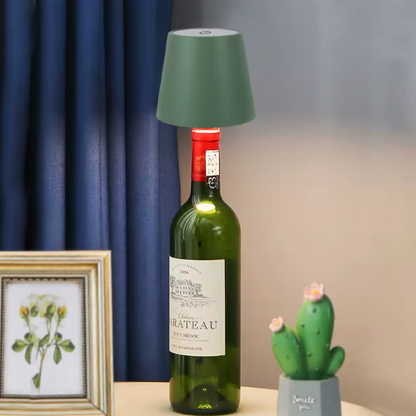 Lampa stołowa BottleGlow – lampa akcentowa w kształcie butelki z abażurem z tkaniny do dekoracji wnętrz 1