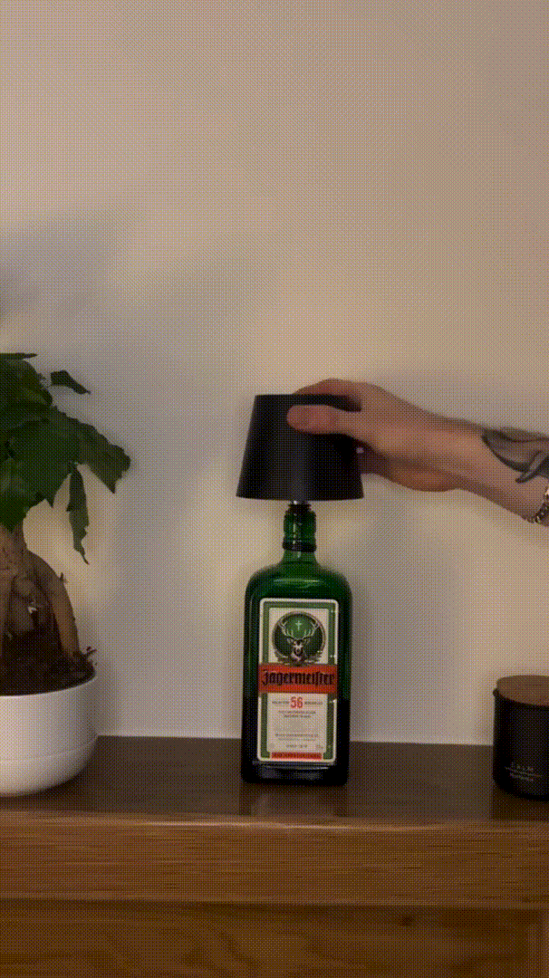 Lampa stołowa BottleGlow – lampa akcentowa w kształcie butelki z abażurem z tkaniny do dekoracji wnętrz 7