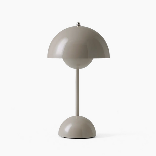 Ściemna lampa stołowa LED - elegancka bezprzewodowa lampa stołowa w nowoczesnym projekcie domu i biura