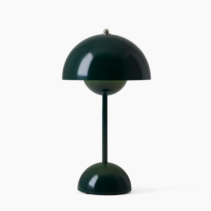 Ściemna lampa stołowa LED - elegancka bezprzewodowa lampa stołowa w nowoczesnym projekcie domu i biura