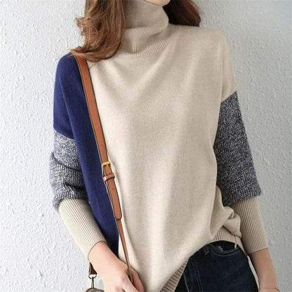 Sweter damski – wysoki kołnierz – luźny krój – dzianina z mieszanki wełny – ściągacze przy mankietach i u dołu