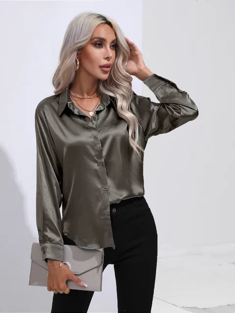 Bluzka dla kobiet - elegancja z luksusowym dotykiem