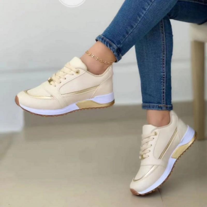Damskie sportowe sneakersy z metalicznym akcentem i grubą podeszwą | Amira