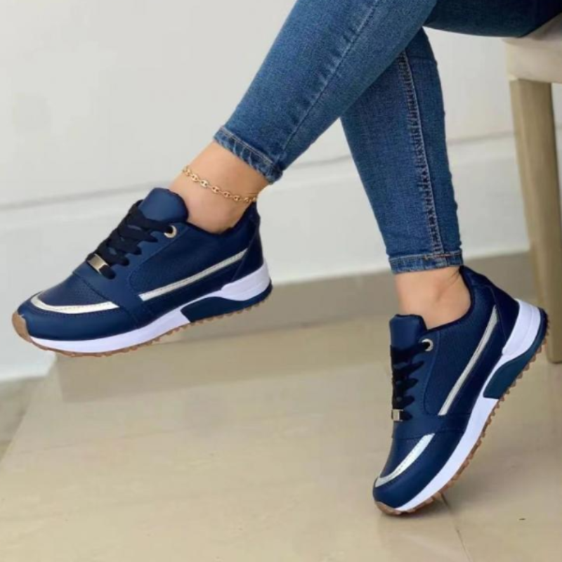 Damskie sportowe sneakersy z metalicznym akcentem i grubą podeszwą | Amira