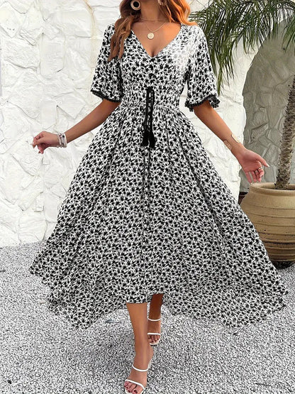 Sukienka Maxi w Kwiaty z Troczkiem w Talii | Livia