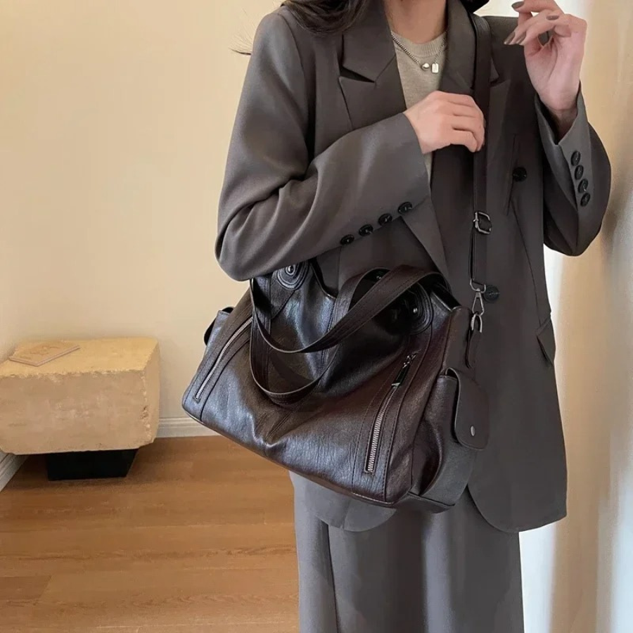 Torebka damska shopper | Styl spotyka się z funkcją | Renata